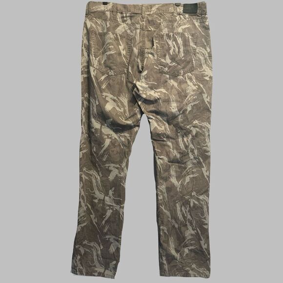Nike SB Camo Pants Ripstop Skateboard Mens Size 38 Green Utility Straight Leg - Picture 4 of 12